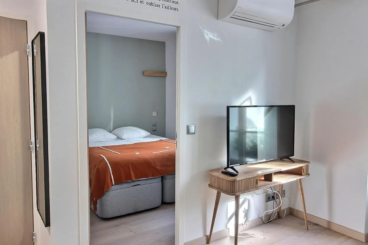 Apartment 118901 - Appartement 2 Pieces 4 Personnes Paris